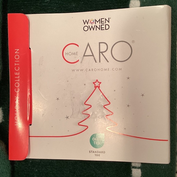 Caro Holiday Collection Tree Bath (2) and Hand (2) Towel Set - Picture 3 of 4